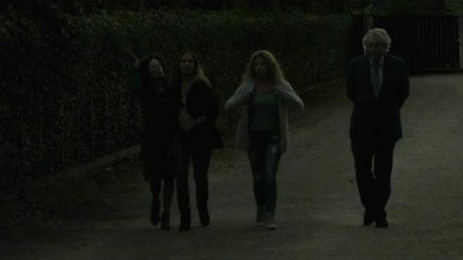 5f9dd951a191d372651fa492adabe3fe.gif