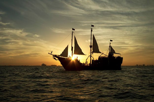 the golden pirate ship