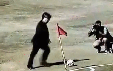 f3d8dede7365bebc829ad40d1663657c.gif