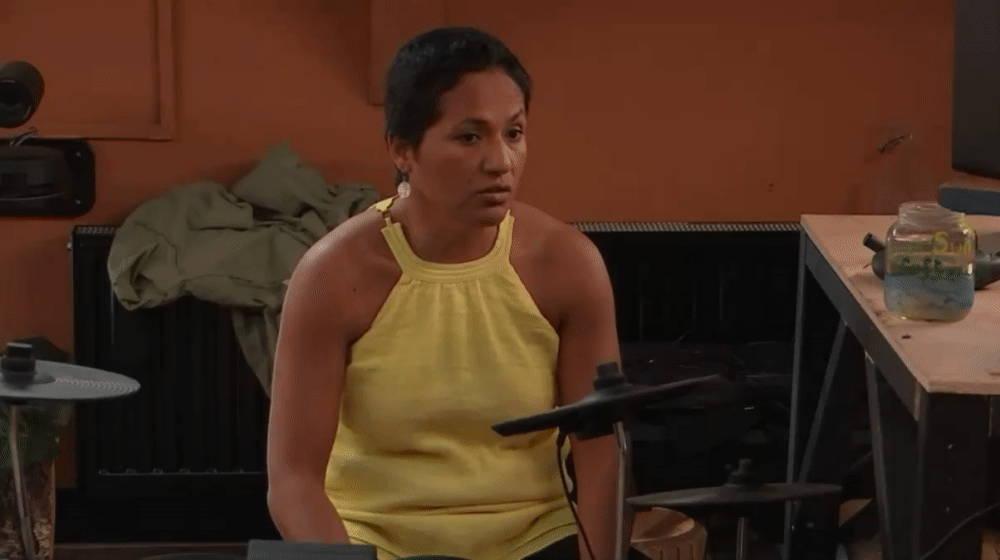 018779c8a55386aab1e940ca76b6ea34.gif
