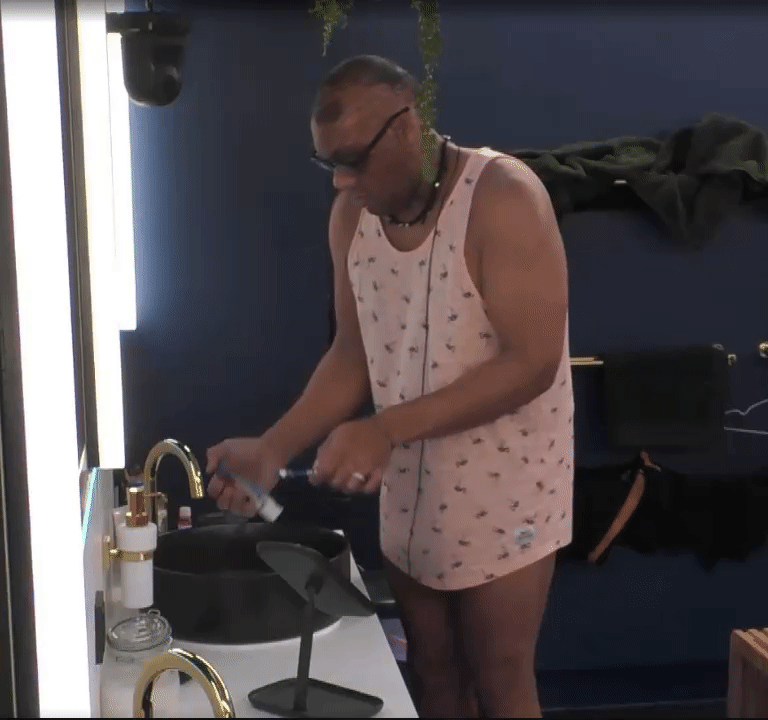 020746b0b260dc5044a8f64ce8e45535.gif