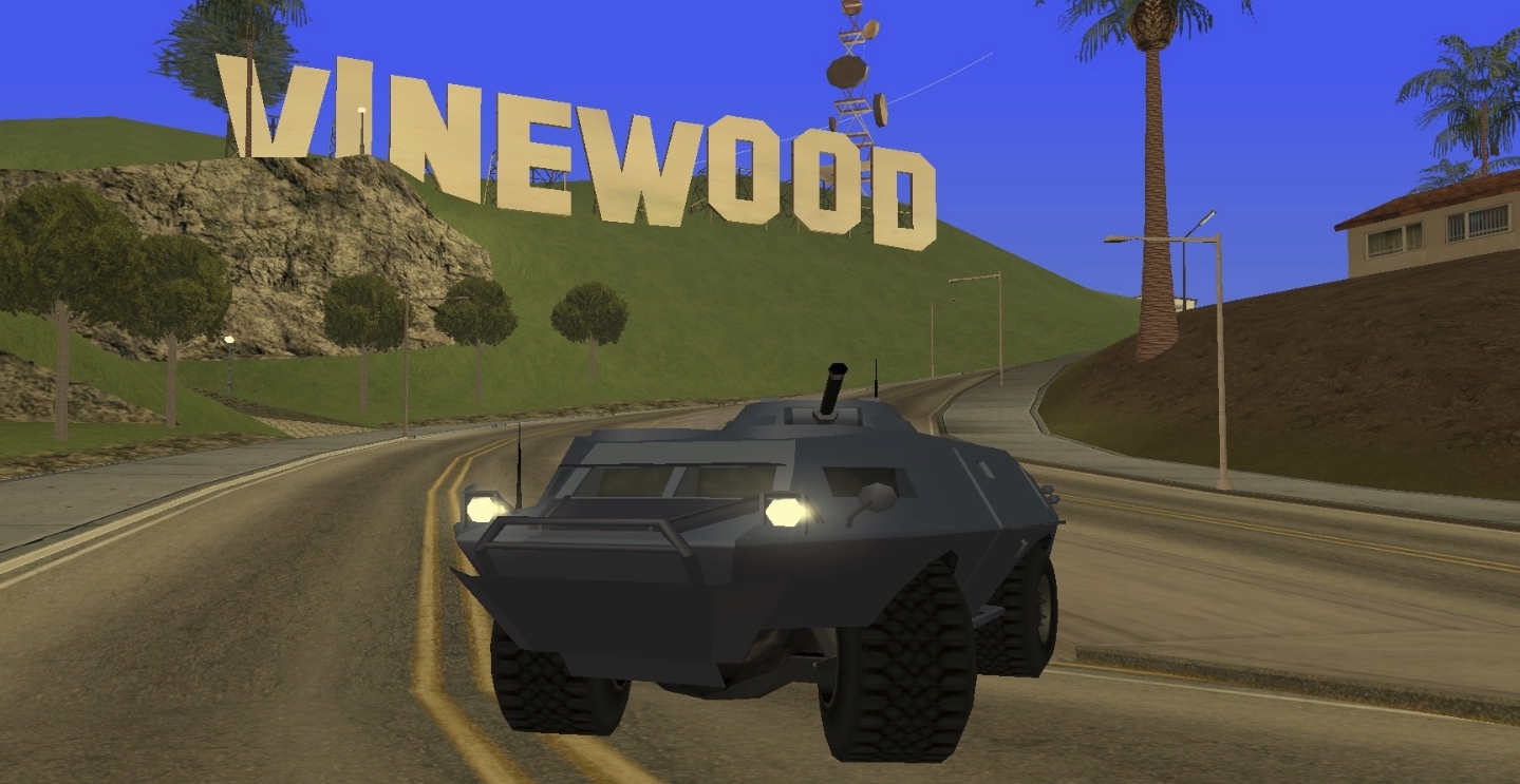 S.W.A.T. RIOT TANK  | LQ