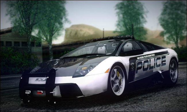 Lamborghini Murciélago Police Car 0351d0ff1e26b1858f9b0b830aed24e1
