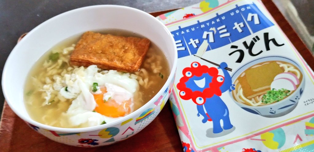 ミャクミャクうどん