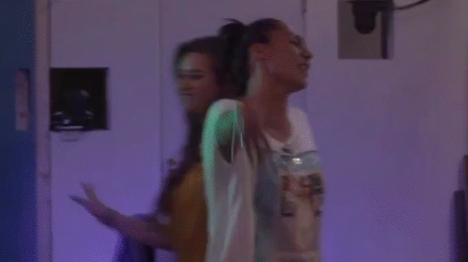 0464818a82c5cf6fd60badf506bb2778.gif