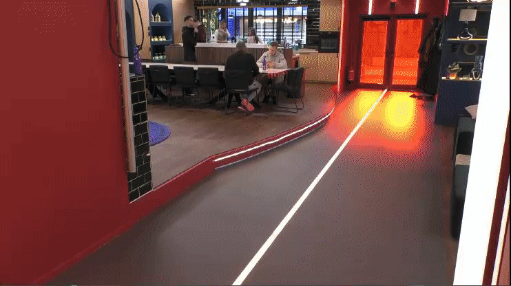 04cde17ff77ca2ba7151fb364bbc6002.gif