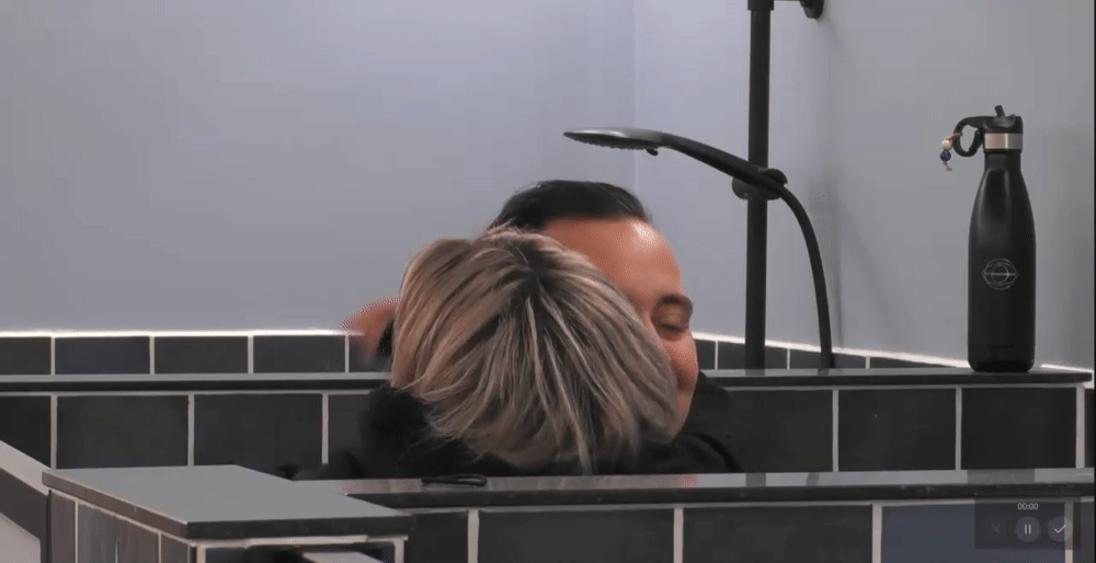 0a2ae46c6b2b51744494bfaa9dd803b2.gif