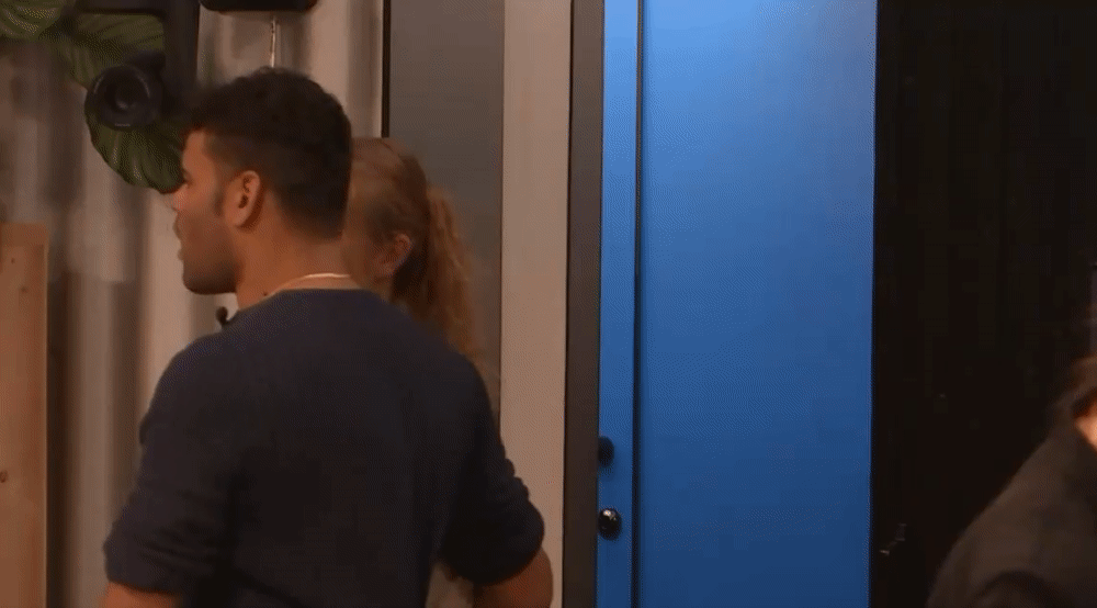 0a496df84b11f29ae2c7159f5461f44a.gif