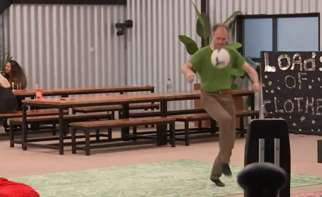 0a5c2067d763714ae161e384f9143566.gif