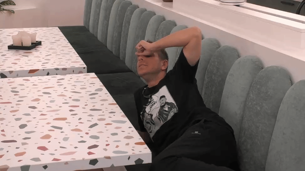 0bee28f52abdda1eb7c517be9ff63da8.gif