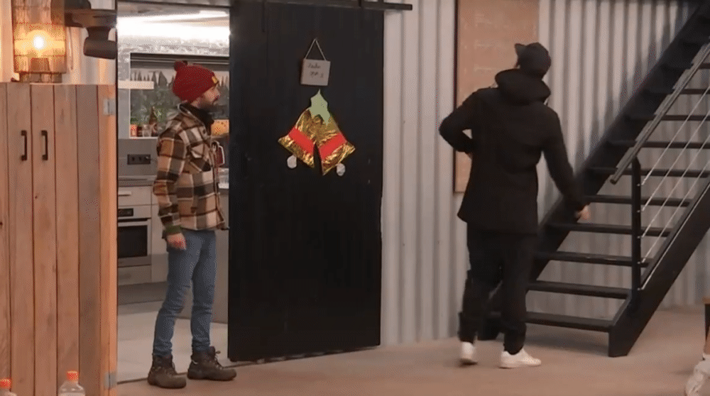 0c2b3c6df58af1a09a1c149495176ec0.gif
