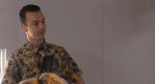 0d776afe7118a0583e0b8769b854b312.gif