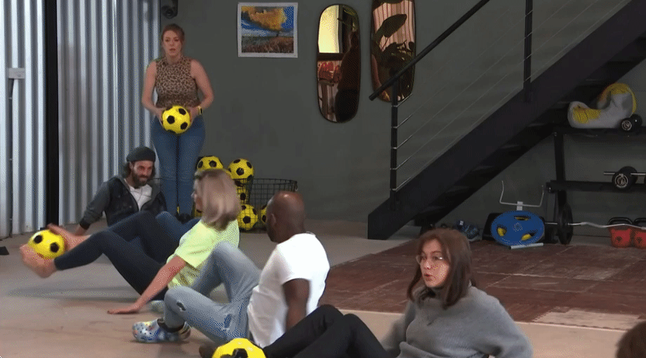 0f2fa138f3def0771ce8a5dcc65950ae.gif