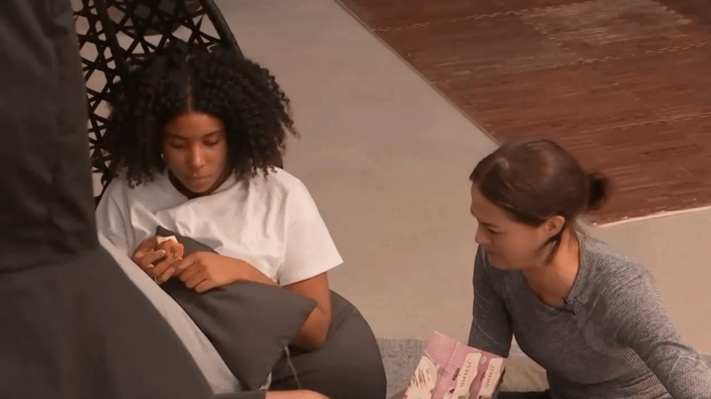 0f38cd9f3cc9100d4cbba91d106aa06e.gif