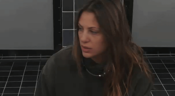 0fa696c658c930da1baee6a24b86196d.gif