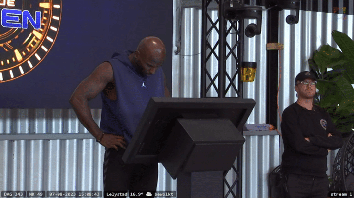 10b7edf739a25f89a499d2385fed8ac9.gif