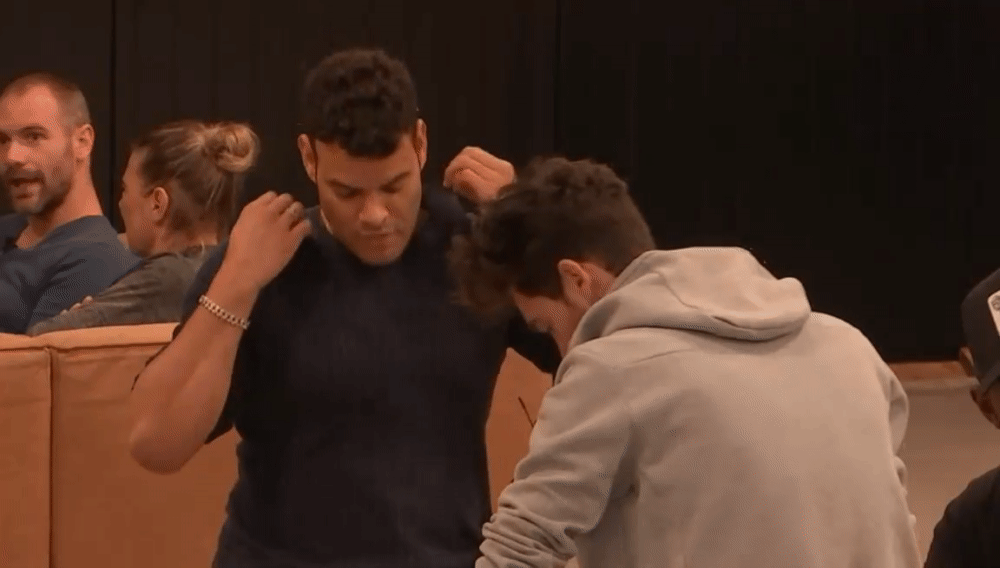 135773308f3a5a8563687e6433a5bf39.gif