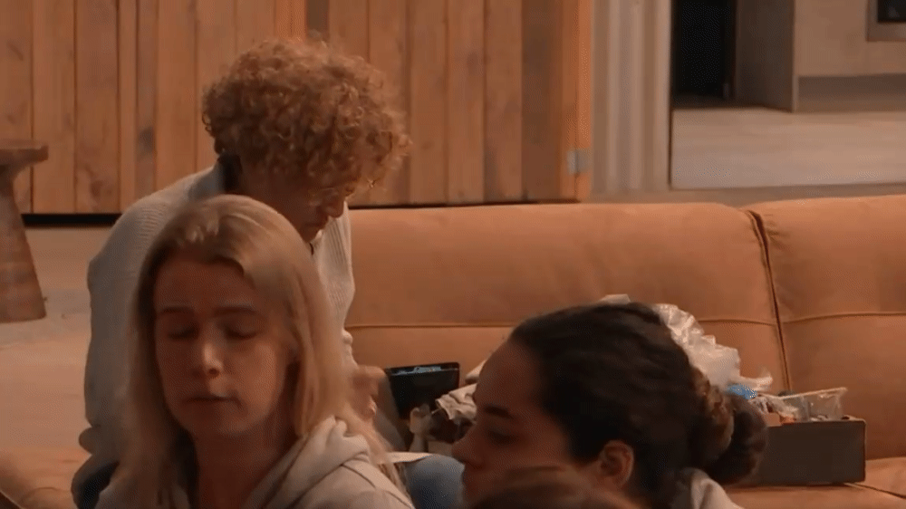 141c92067a9b060c68e867e882465867.gif