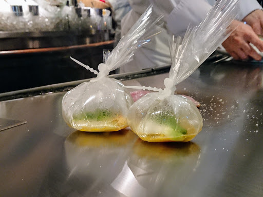 [写真]耐熱シートで作る春野菜のパピヨット