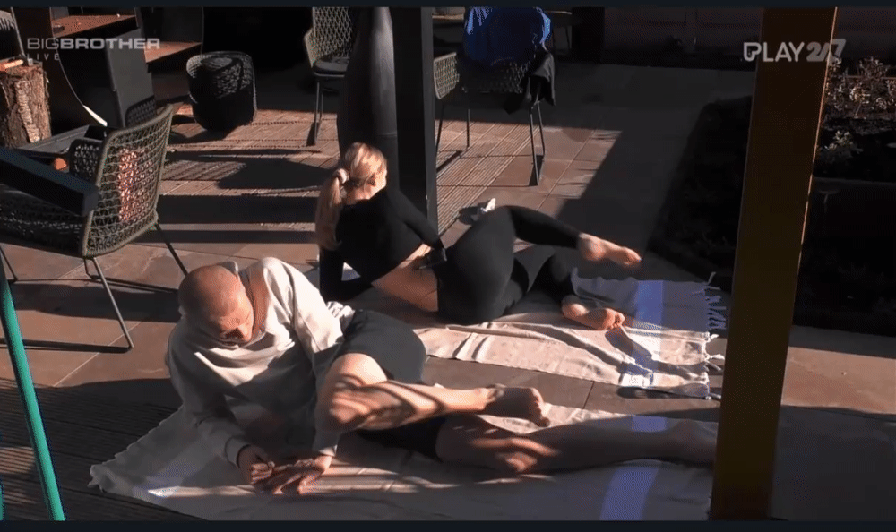 169b24bd7ebefdff0beb576cdb10a126.gif