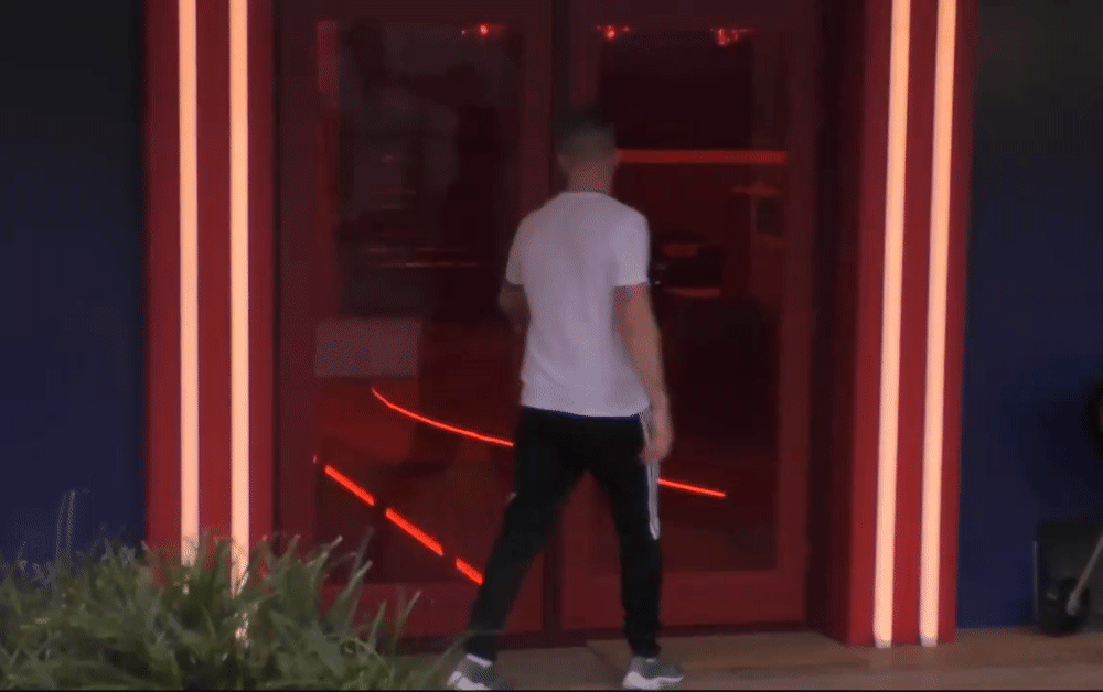 1777c02c8478c6eb7ddf605b03538436.gif
