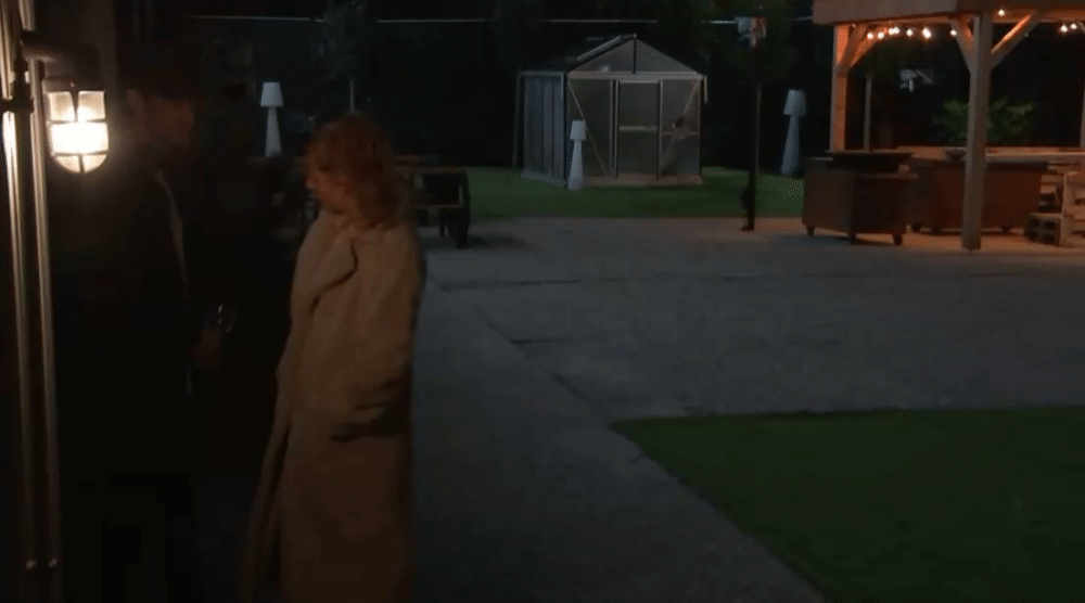 19b2e5fff8652576fbe3a8e0566ba7a6.gif