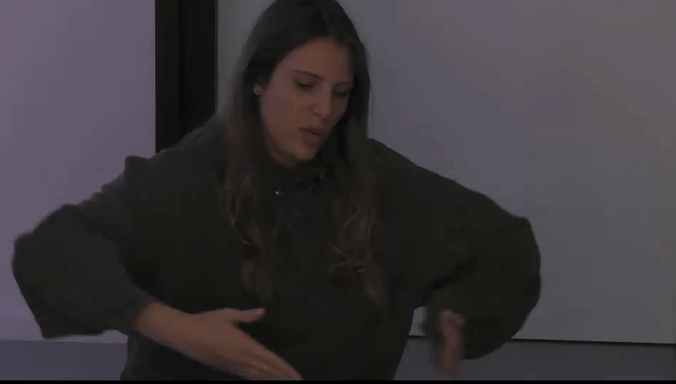 1bd06bfe5266465c54ab2d3ada653edf.gif
