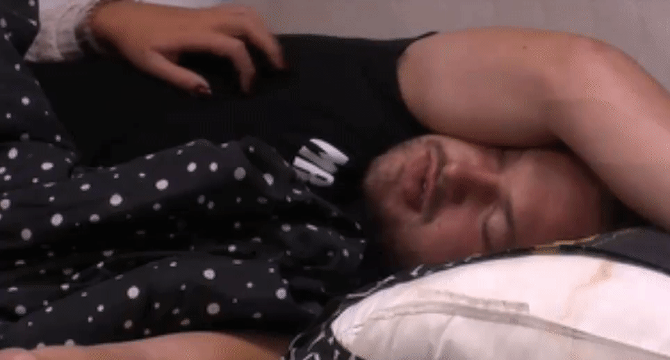 1cbc7efe609bc371cddd21fdb1ea6184.gif