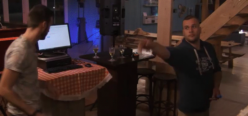 1d0d32b07d35e58a2d85573316e2f4d6.gif