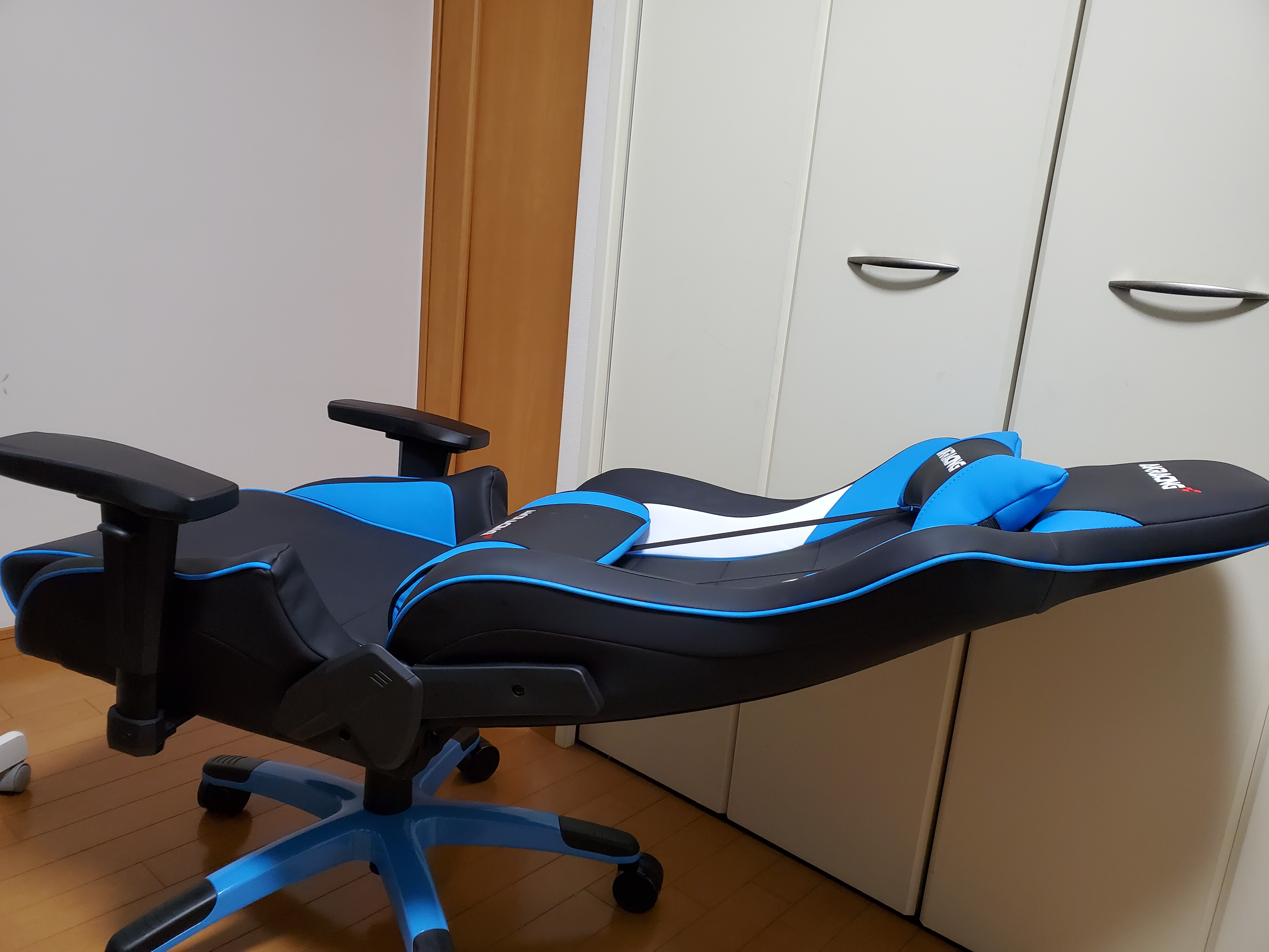 AKRacing Pro-Xのリクライニング