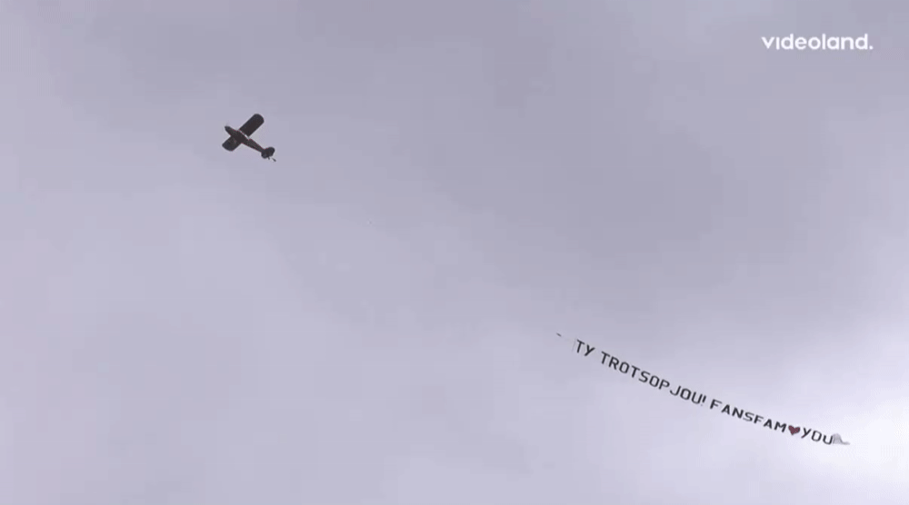 21e86e06de334c523eaa48a4adfcdd77.gif