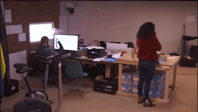 251859bf9d0f22c0925f2cf4a3ab2f30.gif