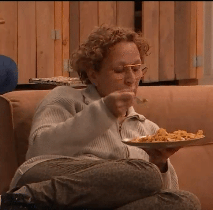 2585d44418ff2a1b691c1280bef12cf2.gif
