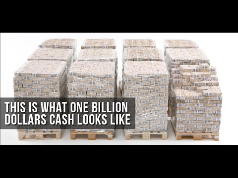 1 billion dollars in 100$ bills stacked