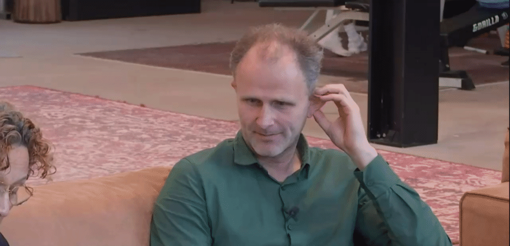 26b4446037f03bc697a38c7c0ec7fd45.gif