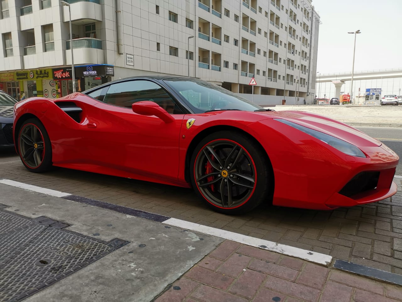 Ferrari f8 Dubai