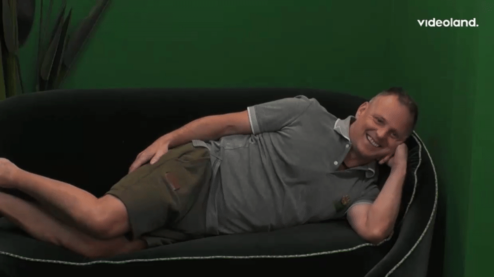 284ca7294a5ca81ec162521cd94c0af9.gif