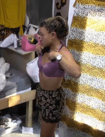 299185719411a5dc55637c539d0d4d6a.gif