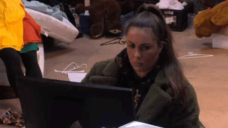 29ba70c5e4de488ad85a96c25bc5029e.gif