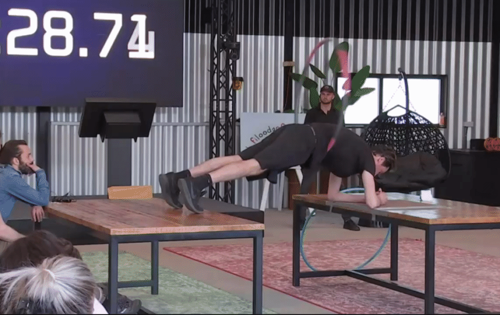 2a9ae087e9b2350ad1e103e8b0f3a508.gif