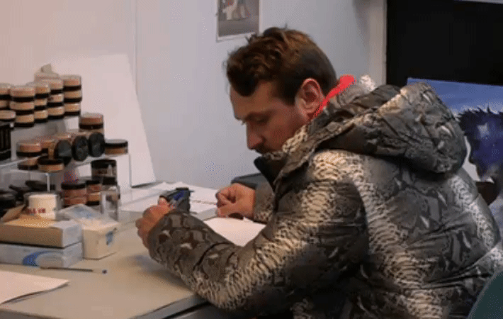 2ddb8b42dd139fcd86b41cddfc6640b4.gif