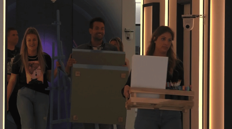 2de54358be676938ad0f1c16ff209176.gif