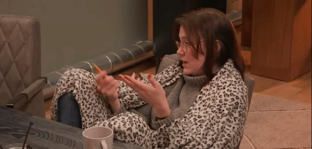 2de5703b3112e1d0998d9f422e0446cb.gif