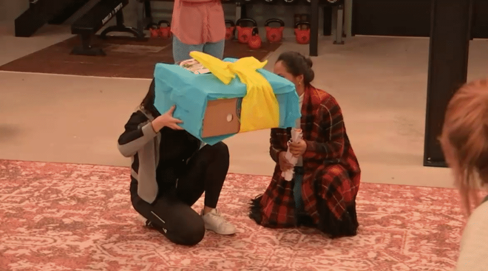 30b4556336bca00ad3803c37d42e627f.gif