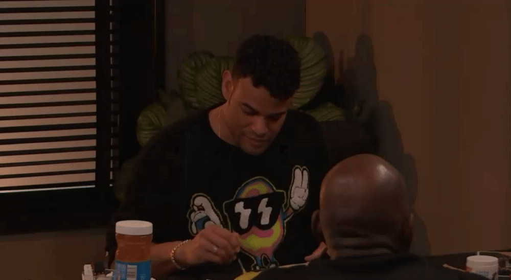 35985b08448475d44cd4a4ec284a47bc.gif