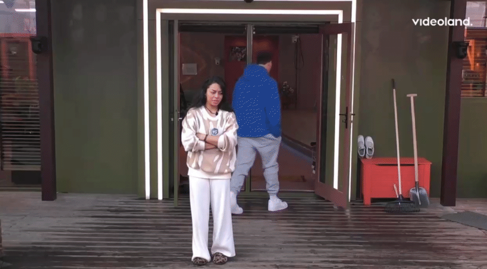 35d79cc3e1d56b9383d382b14902cbfe.gif