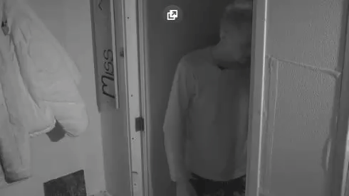 3652ee75ae7c85583596a45a6b8145cd.gif