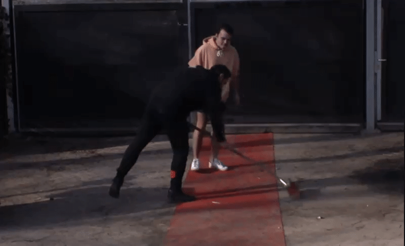 3675f666c8a3f73ebc5378f482c3f2ab.gif