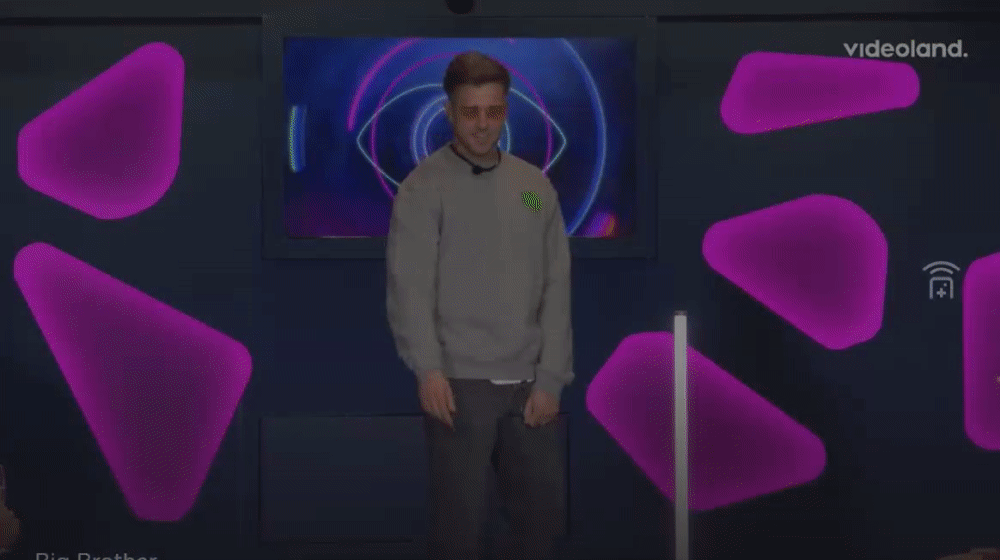 3a48ae225023a52efa37da386e5c2e0d.gif