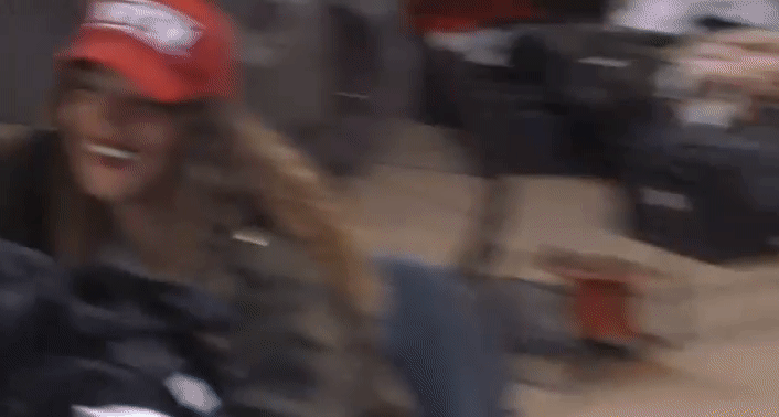 3af4107e4fc42d712de4cb7b8a962424.gif